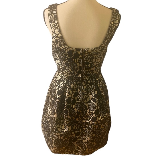 Size Small A Line Dress - Picture 2 of 2